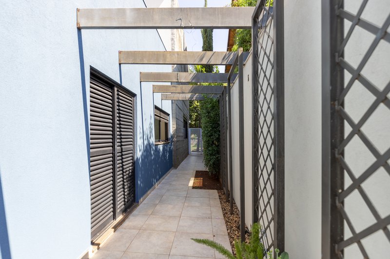 Casa à Venda Condomínio Siena, 346,52m², 5 Suítes, Bonfim Paulista/Ribeirão Preto-SP Rua Jornalista Rubens Volpe Filho Ribeirão Preto - 