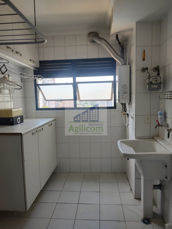 APARTAMENTO À VENDA E PARA LOCAÇÃO EM CAMPO BELO COM 4 DORMITÓRIOS Rua Cancioneiro Popular São Paulo - 
