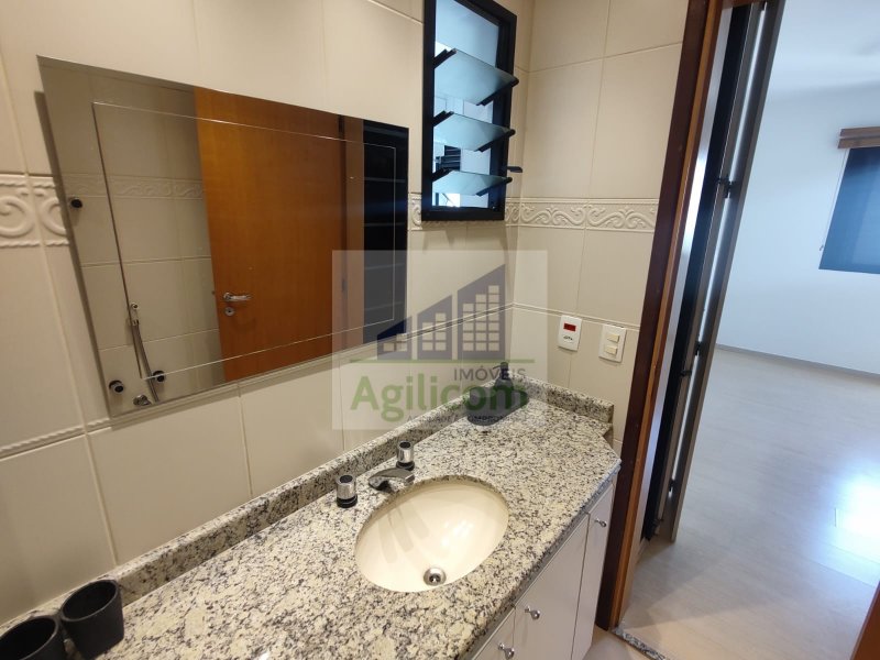 APARTAMENTO À VENDA E PARA LOCAÇÃO EM CAMPO BELO COM 4 DORMITÓRIOS Rua Cancioneiro Popular São Paulo - 