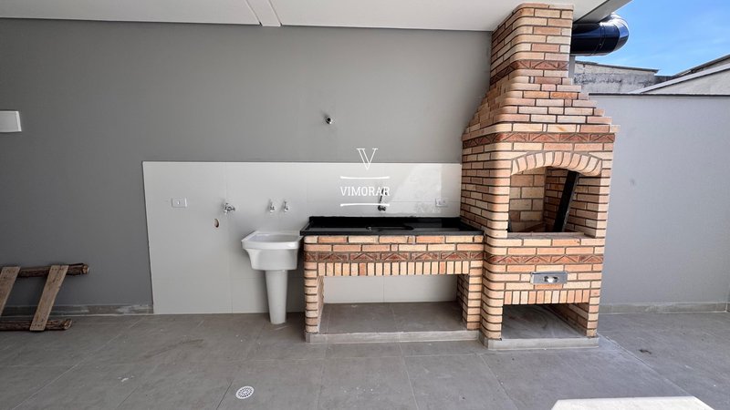 Casa térrea 3 dormitórios sendo 1 suíte + churrasqueira - Itaquaquecetuba - 