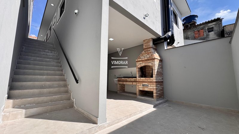 Casa térrea 3 dormitórios sendo 1 suíte + churrasqueira - Itaquaquecetuba - 