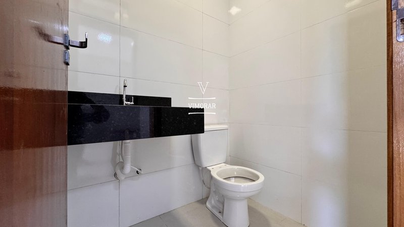 Casa térrea 3 dormitórios sendo 1 suíte + churrasqueira - Itaquaquecetuba - 