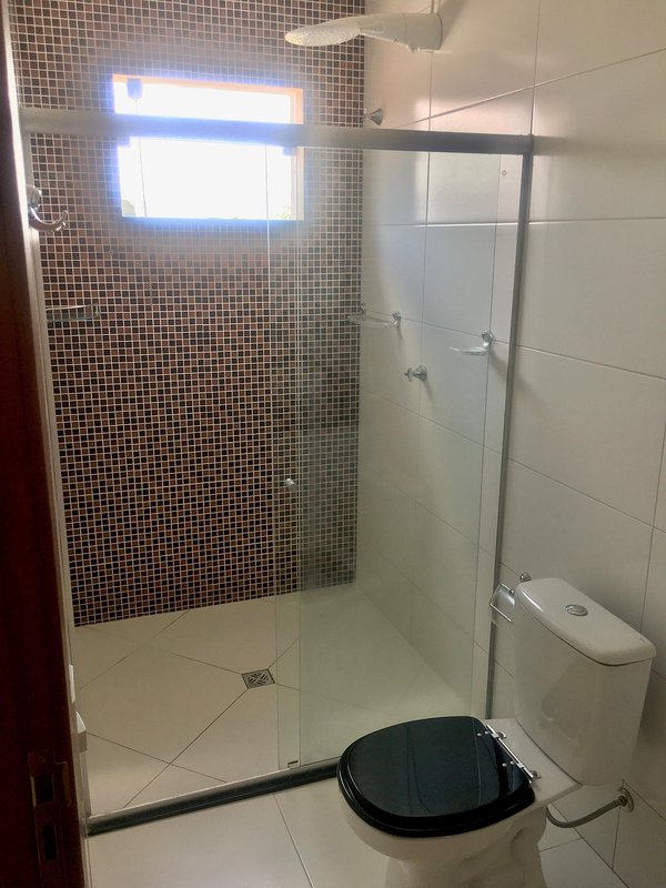 Apartamento de fino acabamento com varanda e garagem em Eunápolis Rua Otávio Mangabeira  Eunápolis - 
