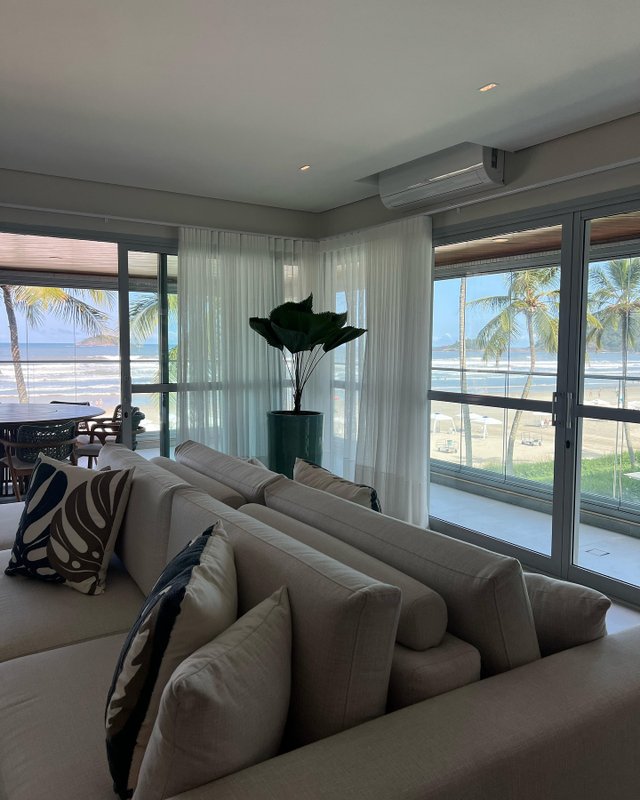 PÉS NA AREIA, VISTA DESLUMBRANTE E LUXO ABSOLUTO NA RIVIERA - Bertioga - 
