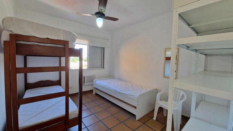 Apartamento 3 suítes com Vista Mar a 200 metros da praia da Enseada ! Rua Amazonas Guarujá - 