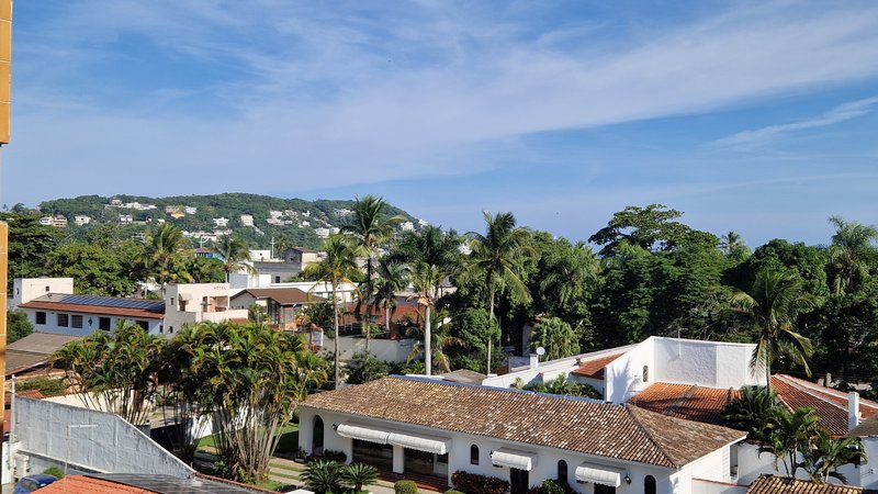 Apartamento 3 suítes com Vista Mar a 200 metros da praia da Enseada ! Rua Amazonas Guarujá - 