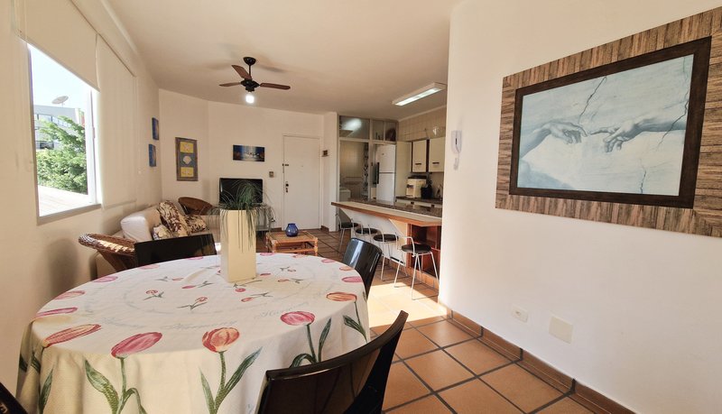 Apartamento 3 suítes com Vista Mar a 200 metros da praia da Enseada ! Rua Amazonas Guarujá - 