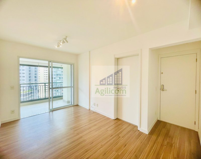 APARTAMENTO À VENDA EM VILA GUARANI COM 2 DORMITÓRIOS Avenida Doutor Hugo Beolchi São Paulo - 