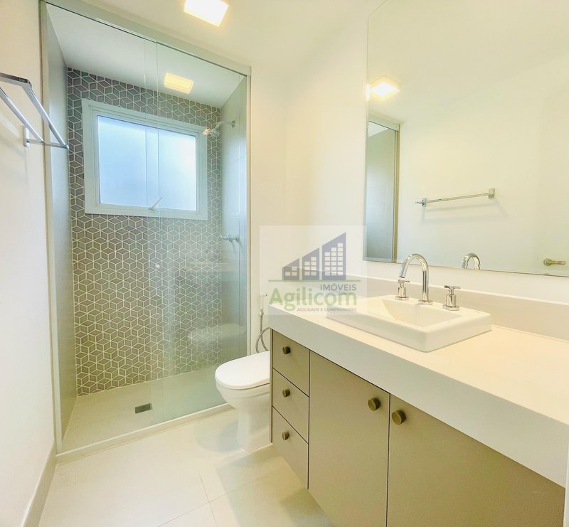 APARTAMENTO À VENDA EM VILA GUARANI COM 2 DORMITÓRIOS Avenida Doutor Hugo Beolchi São Paulo - 