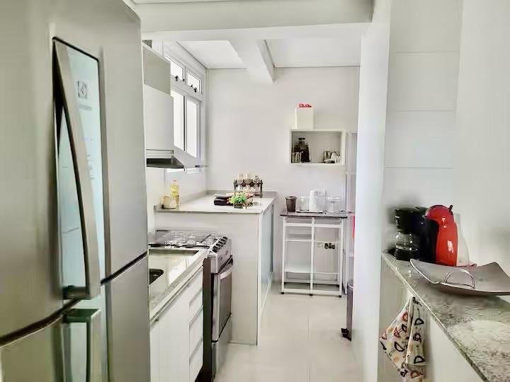 Apartamento MOBILIADO com vista para o mar na Martim de Sá - Caraguatatuba - 