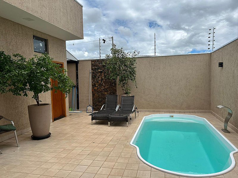 Casa alto padrão à venda com 3 dorm.(1 suíte c/closet) + 2 Vagas Residencial Monte Líbano  Santa Fé do Sul - 