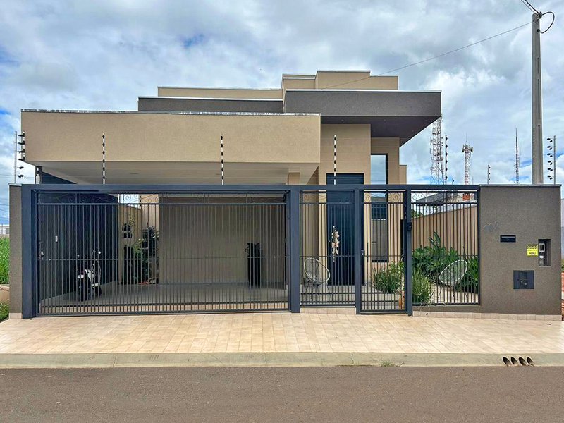 Casa alto padrão à venda com 3 dorm.(1 suíte c/closet) + 2 Vagas Residencial Monte Líbano  Santa Fé do Sul - 