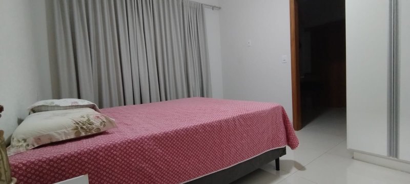 Casa alto padrão à venda com 3 dorm.(1 suíte c/closet) + 2 Vagas Residencial Monte Líbano  Santa Fé do Sul - 