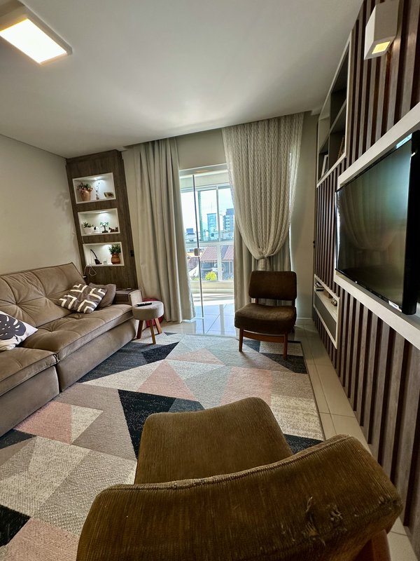 Apartamento semimobiliado, ideal para quem busca conforto! Espanha  Timbó - 