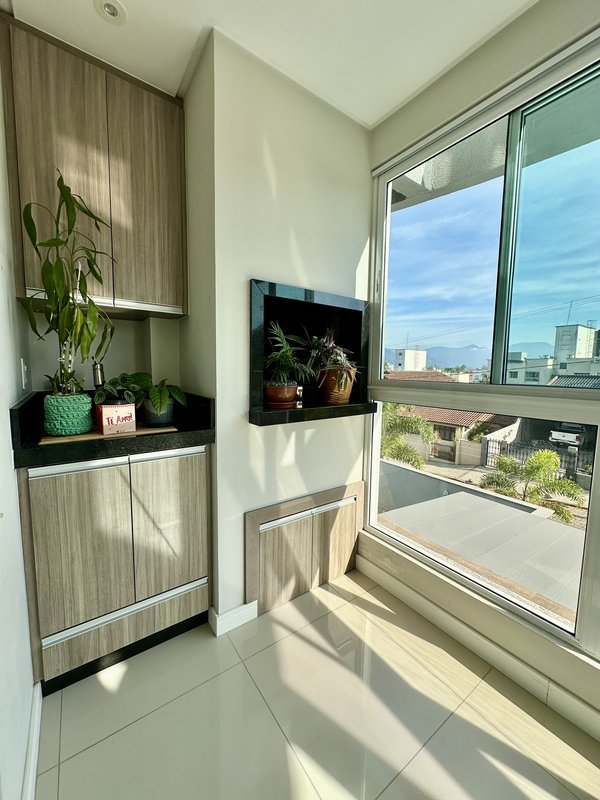 Apartamento semimobiliado, ideal para quem busca conforto! Espanha  Timbó - 