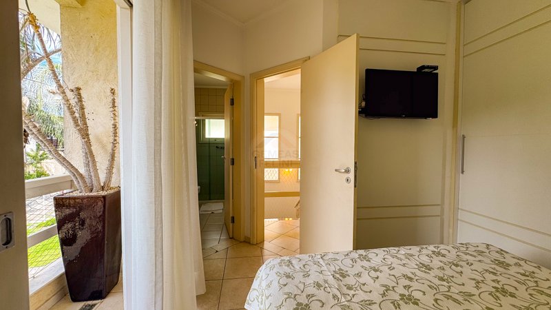 Casa em Condomínio Fechado na Praia de Juquehy - LOCAÇÃO ANUAL - São Sebastião - 