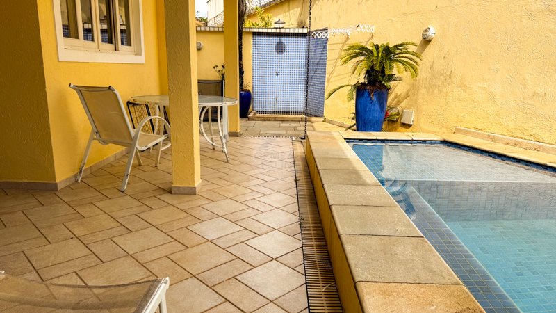 Casa em Condomínio Fechado na Praia de Juquehy - LOCAÇÃO ANUAL - São Sebastião - 