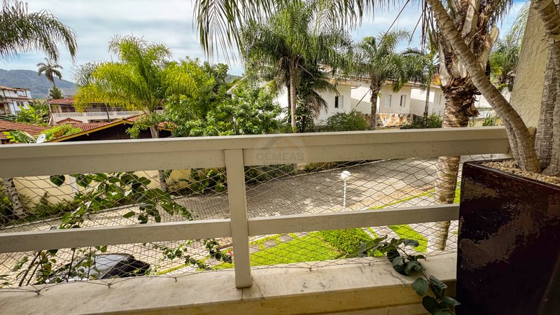 Casa em Condomínio Fechado na Praia de Juquehy - LOCAÇÃO ANUAL - São Sebastião - 