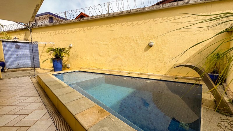 Casa em Condomínio Fechado na Praia de Juquehy - LOCAÇÃO ANUAL - São Sebastião - 