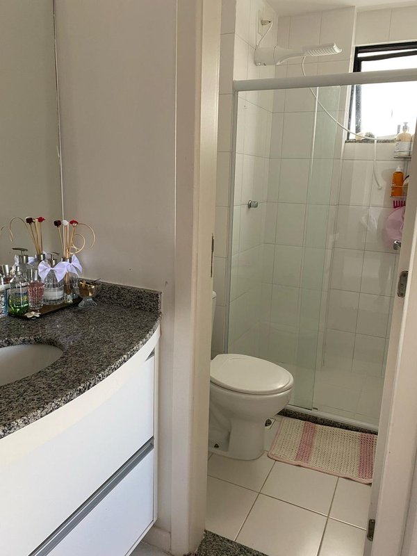 APARTAMENTO QUARTO SALA VARANDA GARAGEM À VENDA EM LAURO DE FREITAS! Avenida Brigadeiro Alberto Costa Matos Lauro de Freitas - 