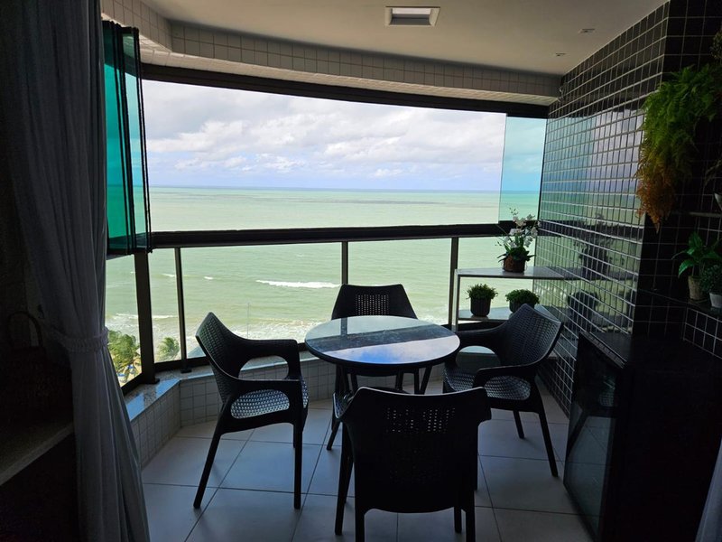 Apartamento à venda mobiliado com 1 quarto, 43m² por R$ 950.000,00 Avenida Boa Viagem Recife - 