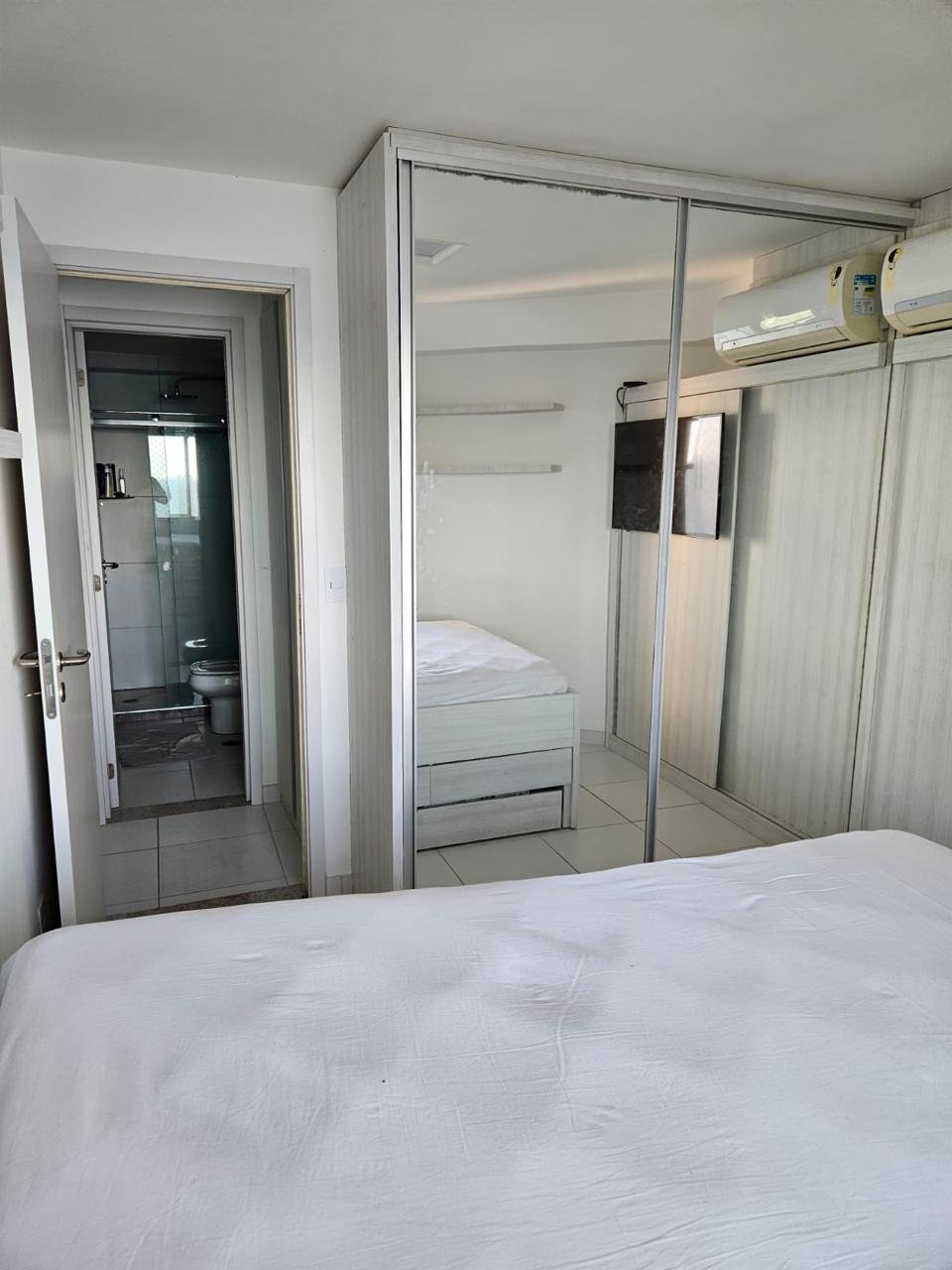 Apartamento à venda e aluguel com 1 quarto, 43m² - Foto 10