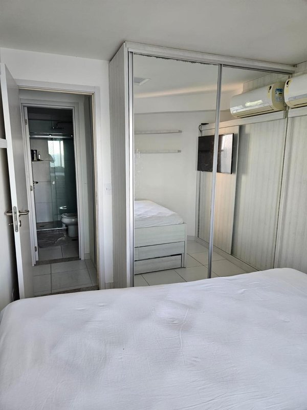 Apartamento à venda mobiliado com 1 quarto, 43m² por R$ 950.000,00 Avenida Boa Viagem Recife - 