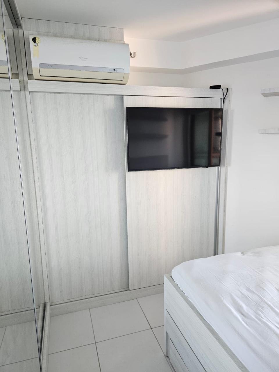 Apartamento à venda e aluguel com 1 quarto, 43m² - Foto 11