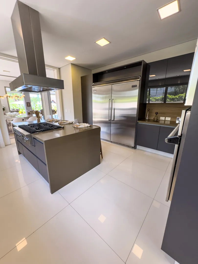 MANS&Atilde;O CONTEMPOR&Acirc;NEA DE ALTO PADR&Atilde;O NO TAMBOR&Eacute; 3 Avenida Yojiro Takaoka Santana de Parnaíba - 