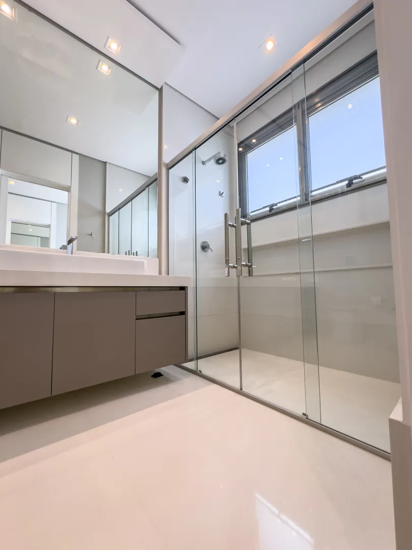 MANS&Atilde;O CONTEMPOR&Acirc;NEA DE ALTO PADR&Atilde;O NO TAMBOR&Eacute; 3 Avenida Yojiro Takaoka Santana de Parnaíba - 
