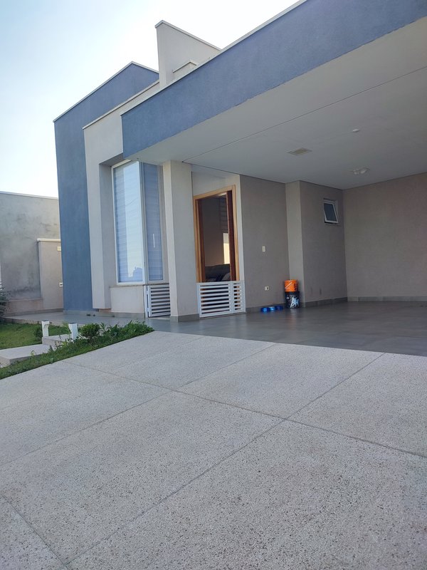 Casa Térrea com Jacuzzi e Espaço Gourmet no Mosaico Essence Avenida Presidente Castelo Branco Mogi das Cruzes - 