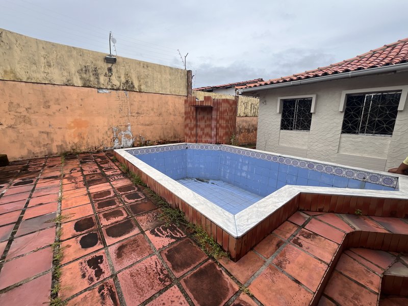 Casa no centro documentada Rua Iracema Salinópolis - 