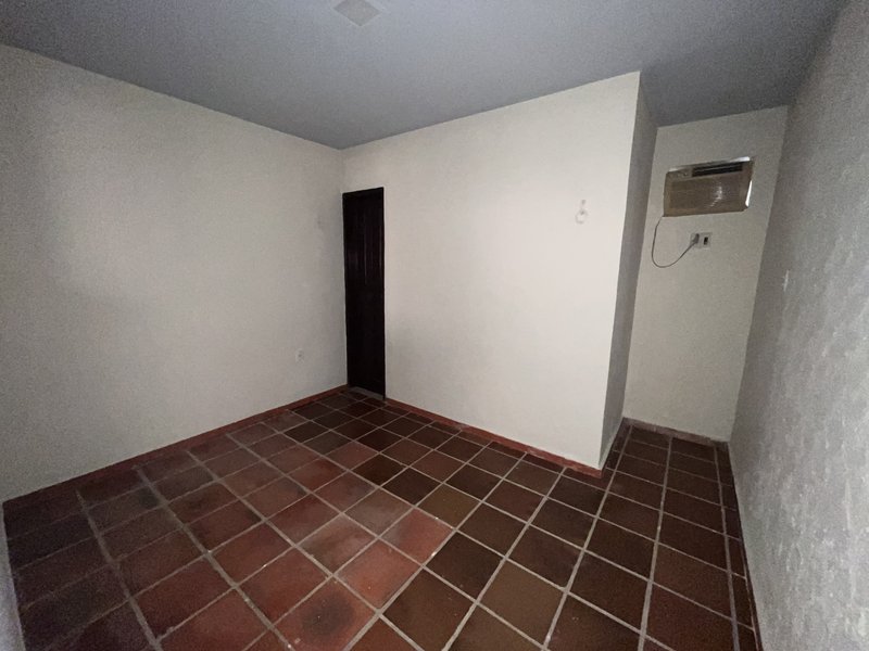 Casa no centro documentada Rua Iracema Salinópolis - 