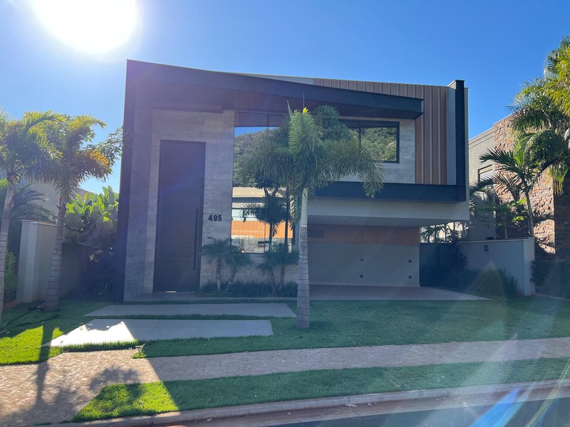 Casa à Venda Condominio Alphaville III, 416,9M², 5 Suítes, Ribeirão Preto/SP Rua Luiz Zaccaro Netto Ribeirão Preto - 