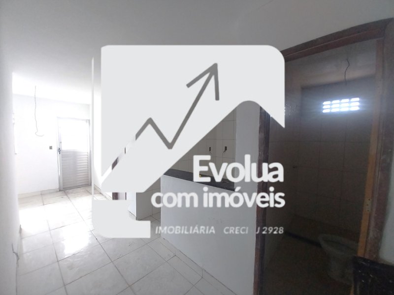 VENDO R$ 60.000 APARTAMENTO 1/4 SEMI ACABADO, PARQUE SÃO CRISTOVÃO - SALVADOR - Salvador - 
