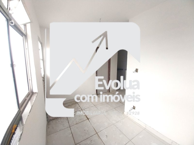 VENDO R$ 60.000 APARTAMENTO 1/4 SEMI ACABADO, PARQUE SÃO CRISTOVÃO - SALVADOR - Salvador - 