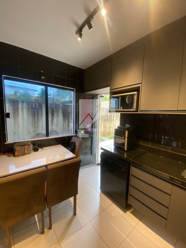 Vendo R$ 480.000,00 Casa 2 Suítes, Energia Solar, Condomínio Fechado - Abrantes CAMAÇARI - Camaçari - 