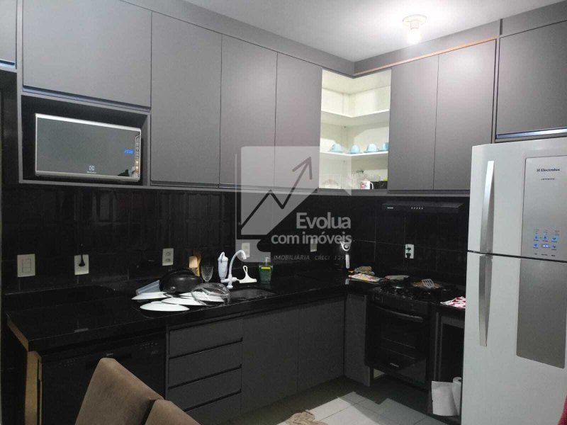 Vendo R$ 480.000,00 Casa 2 Suítes, Energia Solar, Condomínio Fechado - Abrantes CAMAÇARI - Camaçari - 