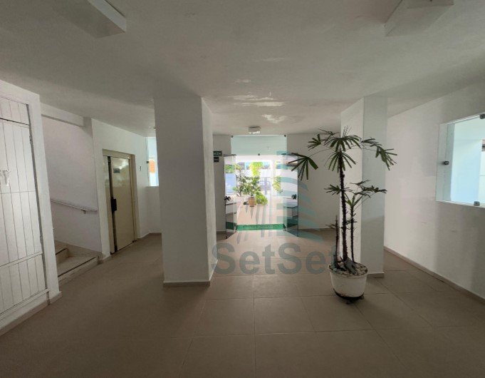 Apartamento para Venda de 2 dormitórios - Enseada - Guarujá/SP! - Guarujá - 