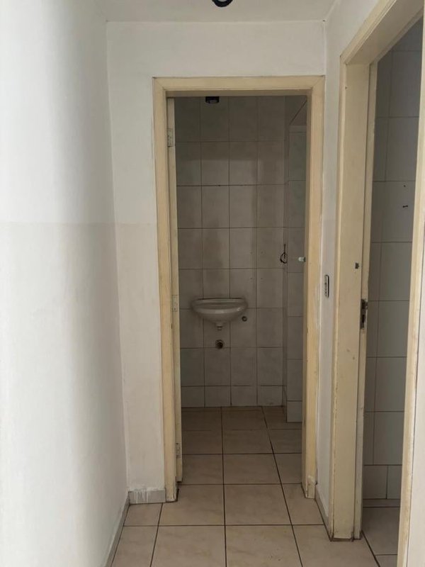 Imóvel Comercial no Bom Retiro com 300m² Rua Anhaia São Paulo - 