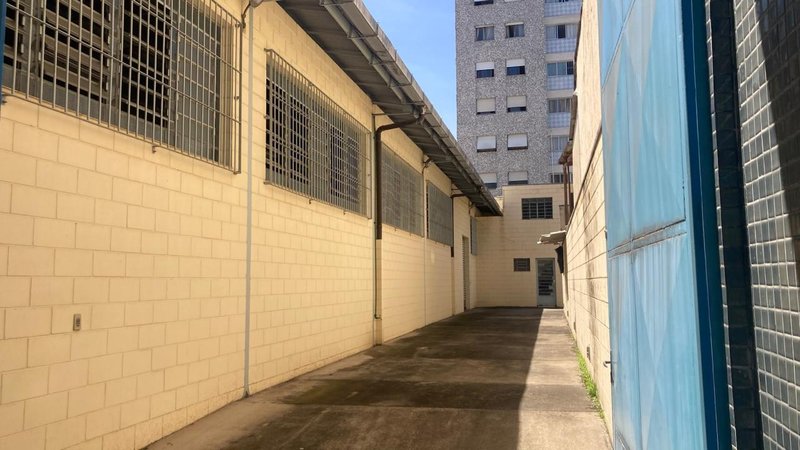 Galpão em Santana com 316m² Rua Doutor Zuquim São Paulo - 