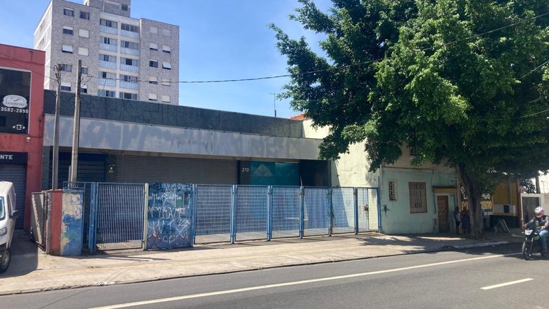 Galpão em Santana com 316m² Rua Doutor Zuquim São Paulo - 