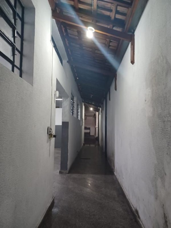 Galpão Comercial com 320m² no Ipiranga Rua Agostinho Gomes São Paulo - 