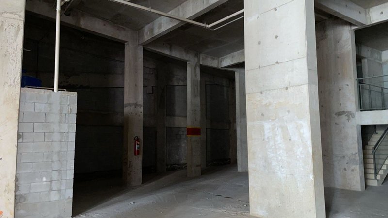 Galpão Comercial com 1000m² no Cambuci Rua Diogo Vaz São Paulo - 