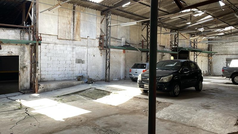Galpão Comercial com 1000m² no Cambuci Rua Diogo Vaz São Paulo - 