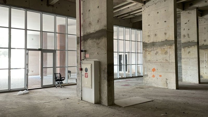 Galpão Comercial com 1000m² no Cambuci Rua Diogo Vaz São Paulo - 