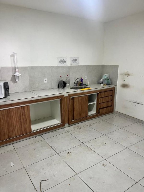 Galpão Comercial em Jundiaí 2500m² Rua Comendador Guilherme Mamprim Louveira - 