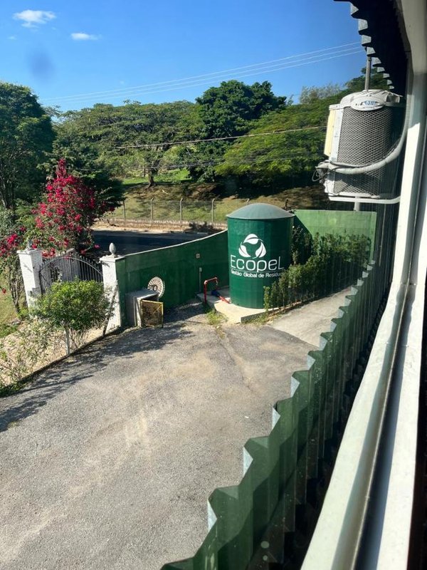 Galpão Comercial em Jundiaí 2500m² Rua Comendador Guilherme Mamprim Louveira - 