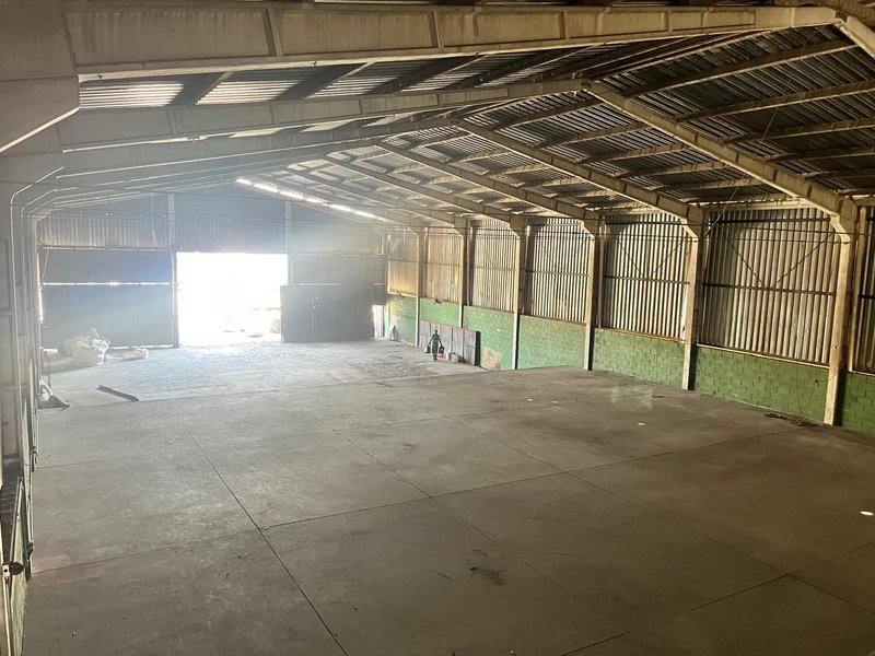 Galpão Comercial em Jundiaí 2500m² Rua Comendador Guilherme Mamprim Louveira - 