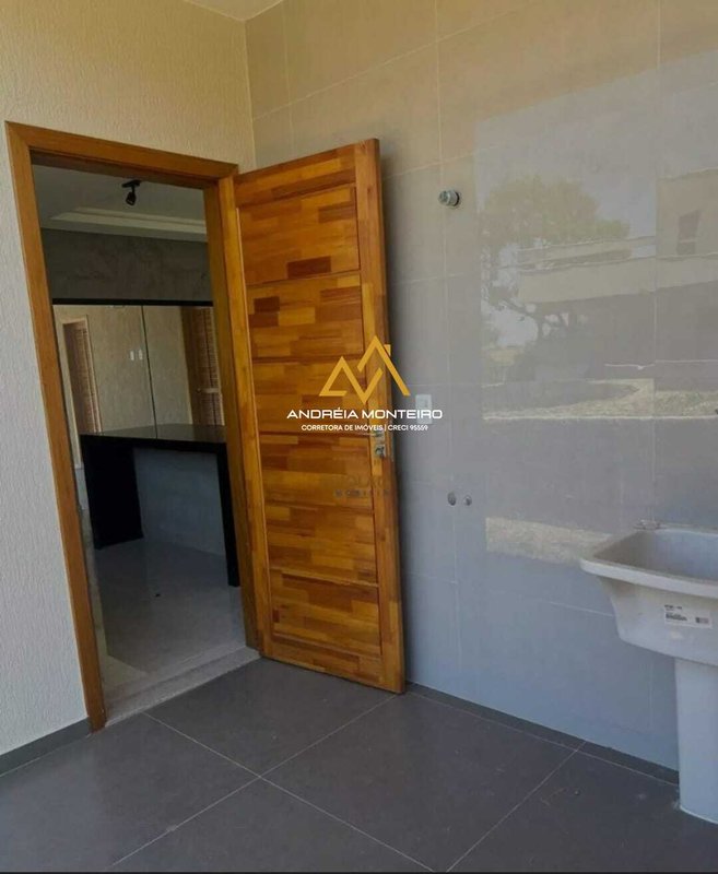 Casa com 3 dormitórios à venda, 175 m² por R$ 980.000,00 - Ubatiba - Maricá/RJ Rodovia Oldemar Guedes de Figueiredo Maricá - 